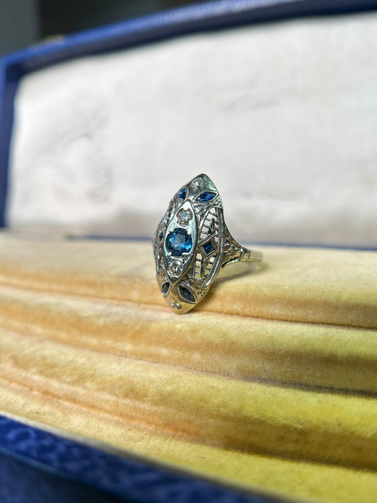 1920s Diamond & Sapphire Ring