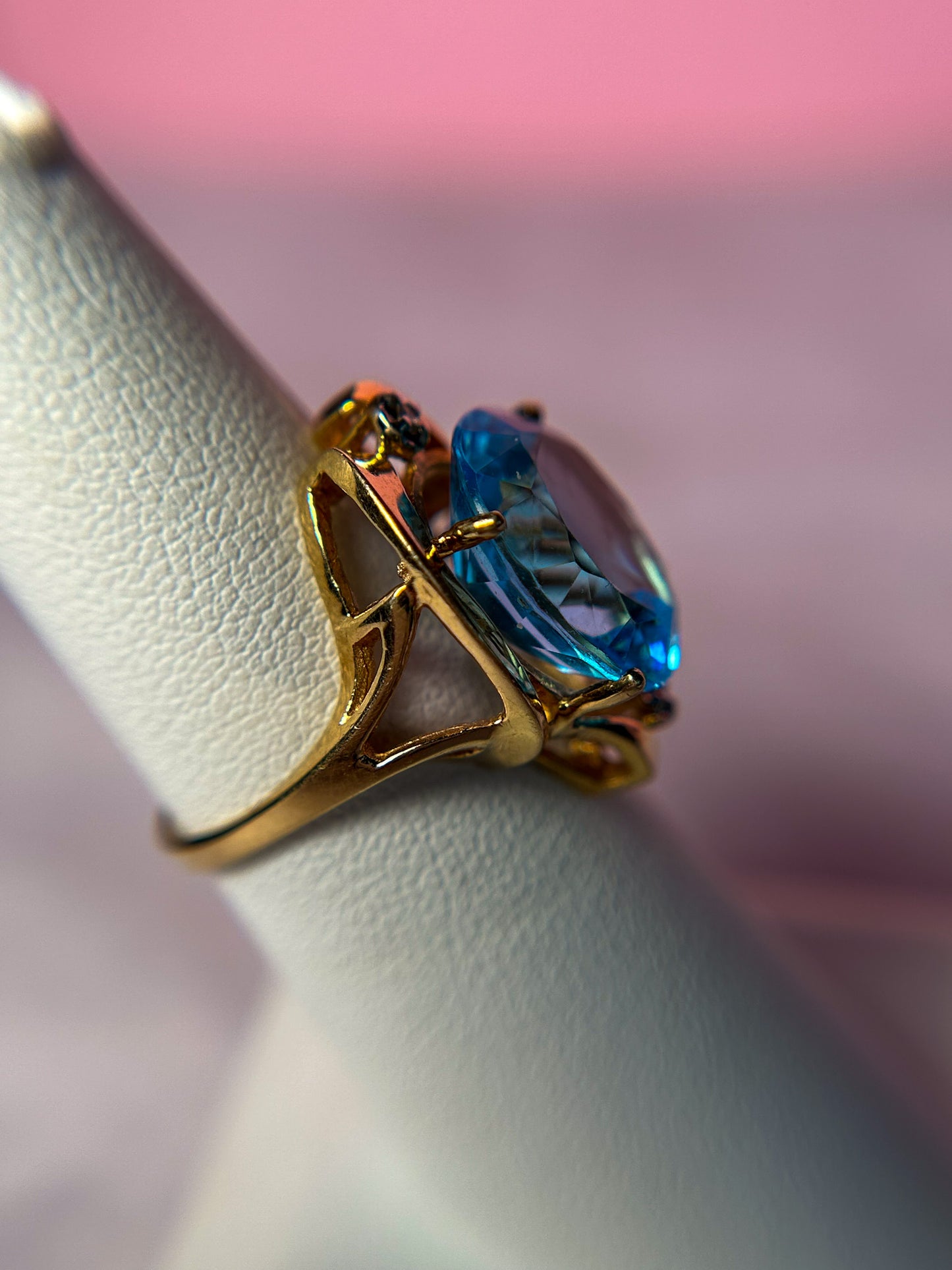 14k Blue Topaz Ring