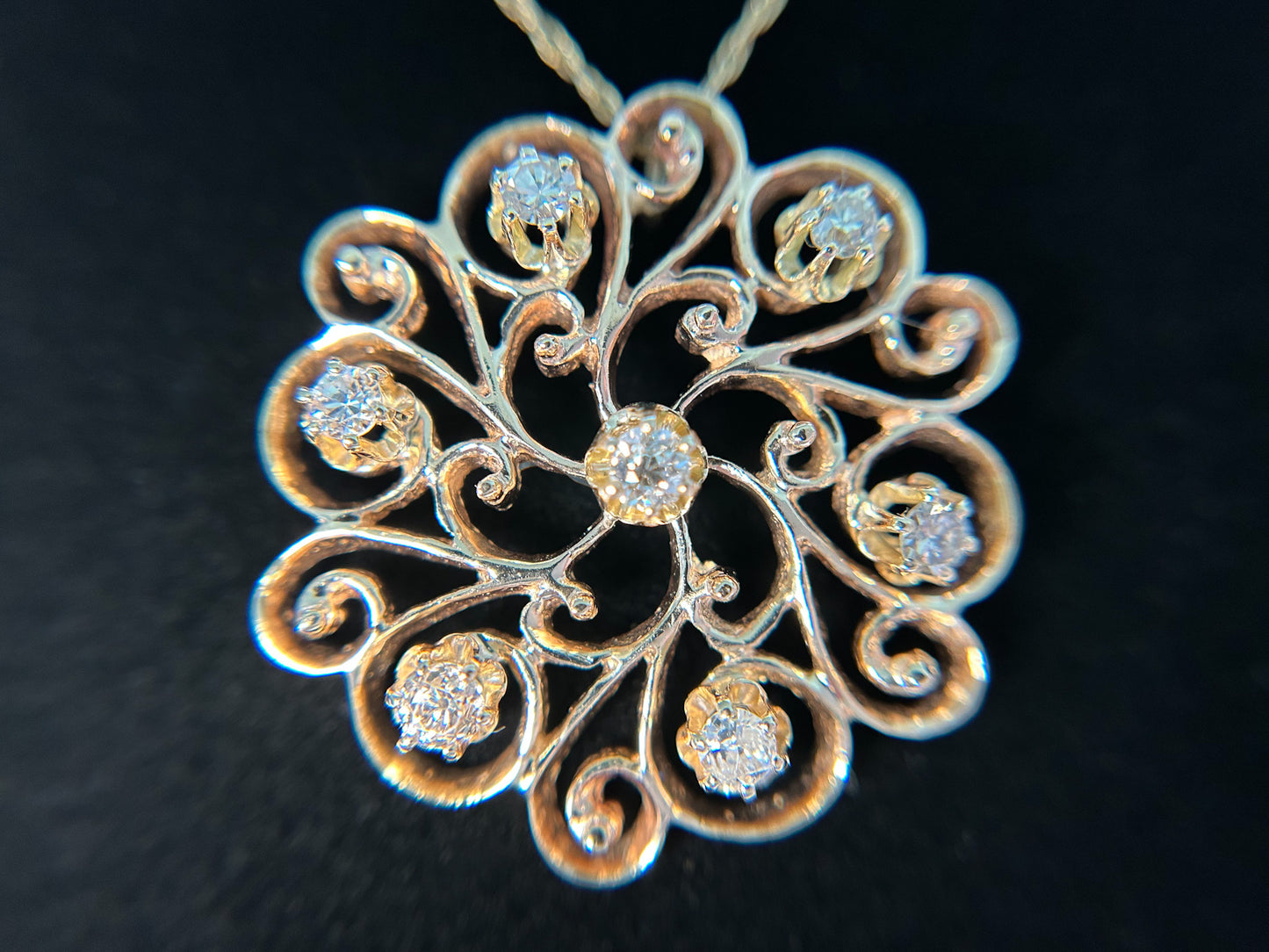 1930s Gold & Diamond Pendant