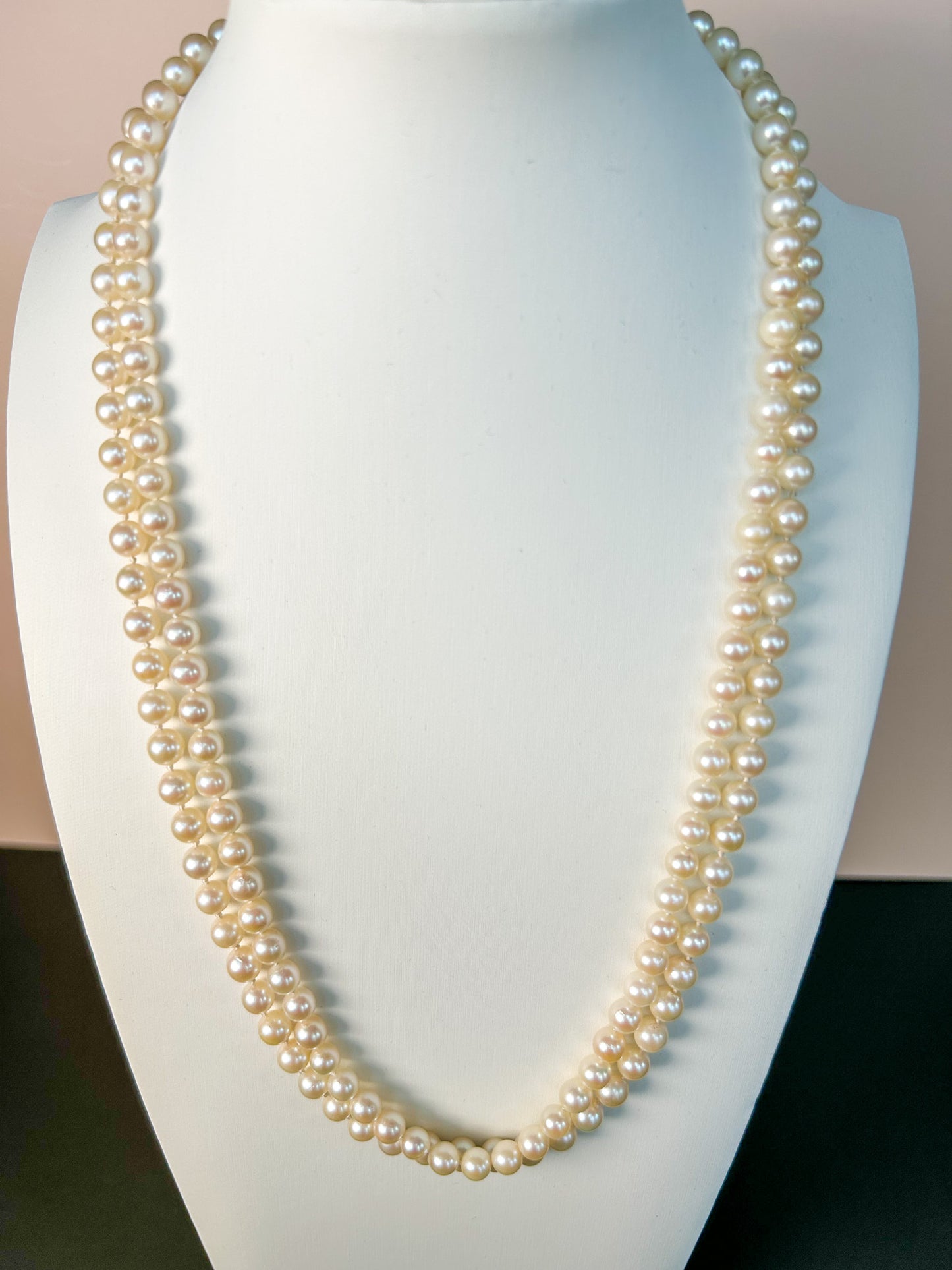 Cultured Pearl Necklace