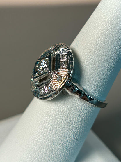 Art Deco Diamond Ring