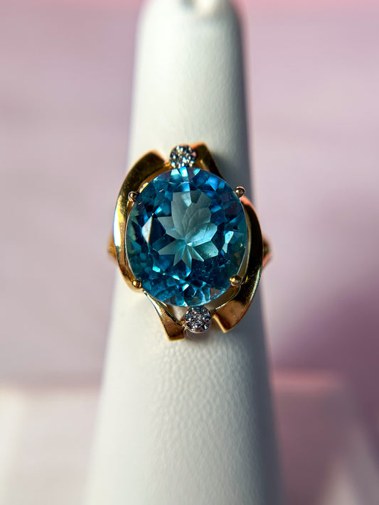 14k Blue Topaz Ring