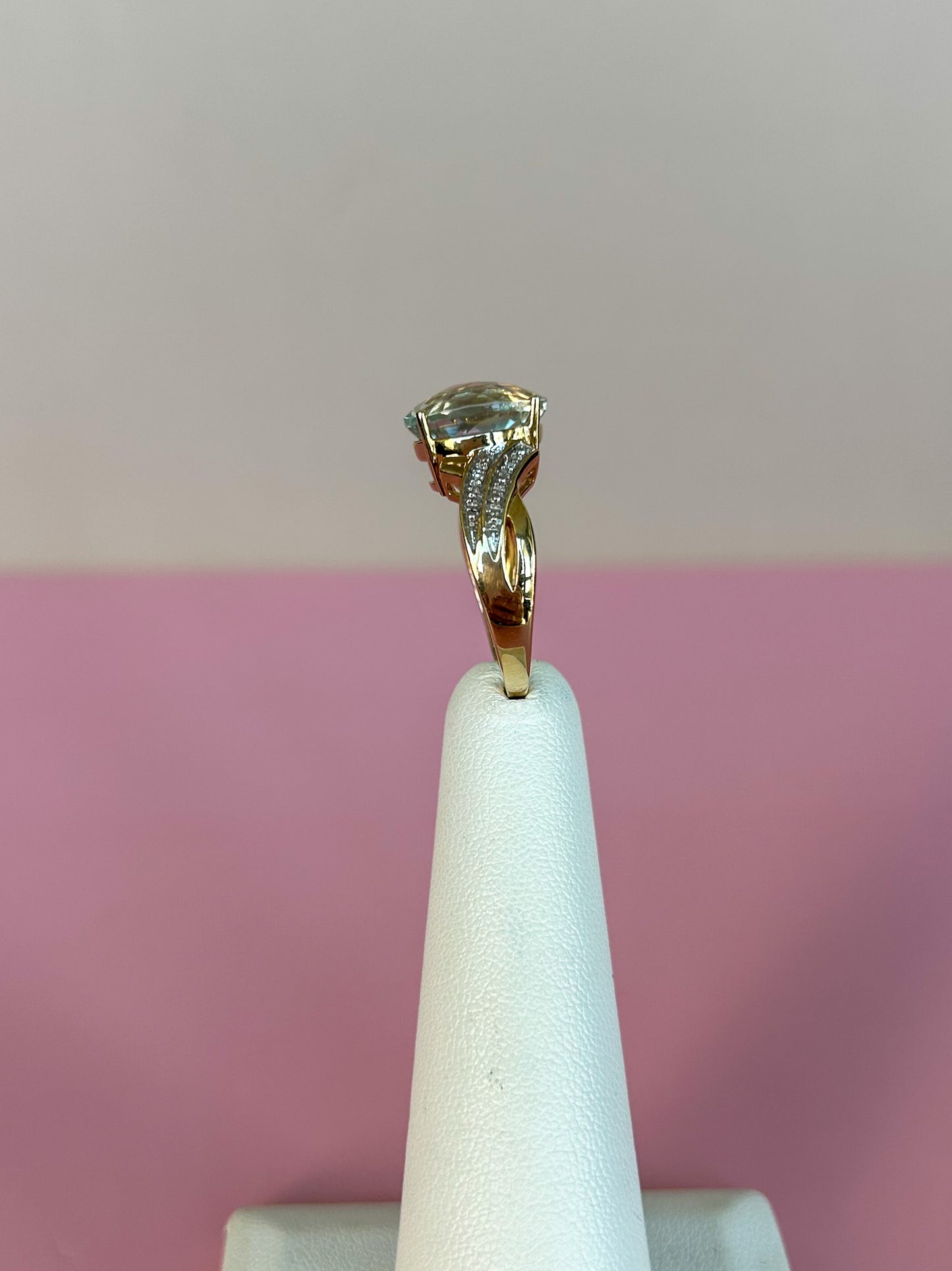 1960s Aquamarine Ring