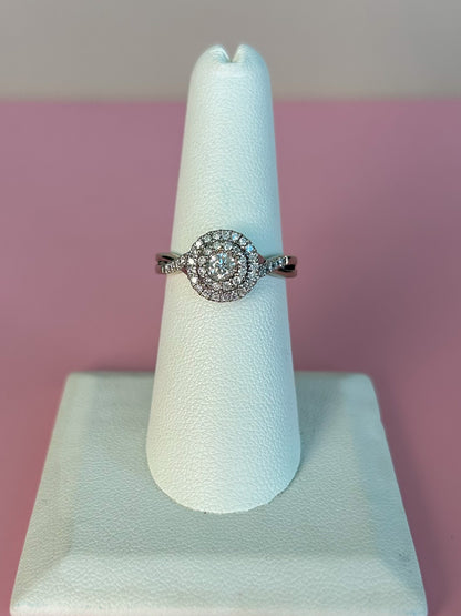 1930s Ballerina Ring