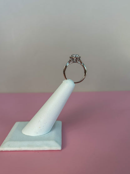 1930s Ballerina Ring
