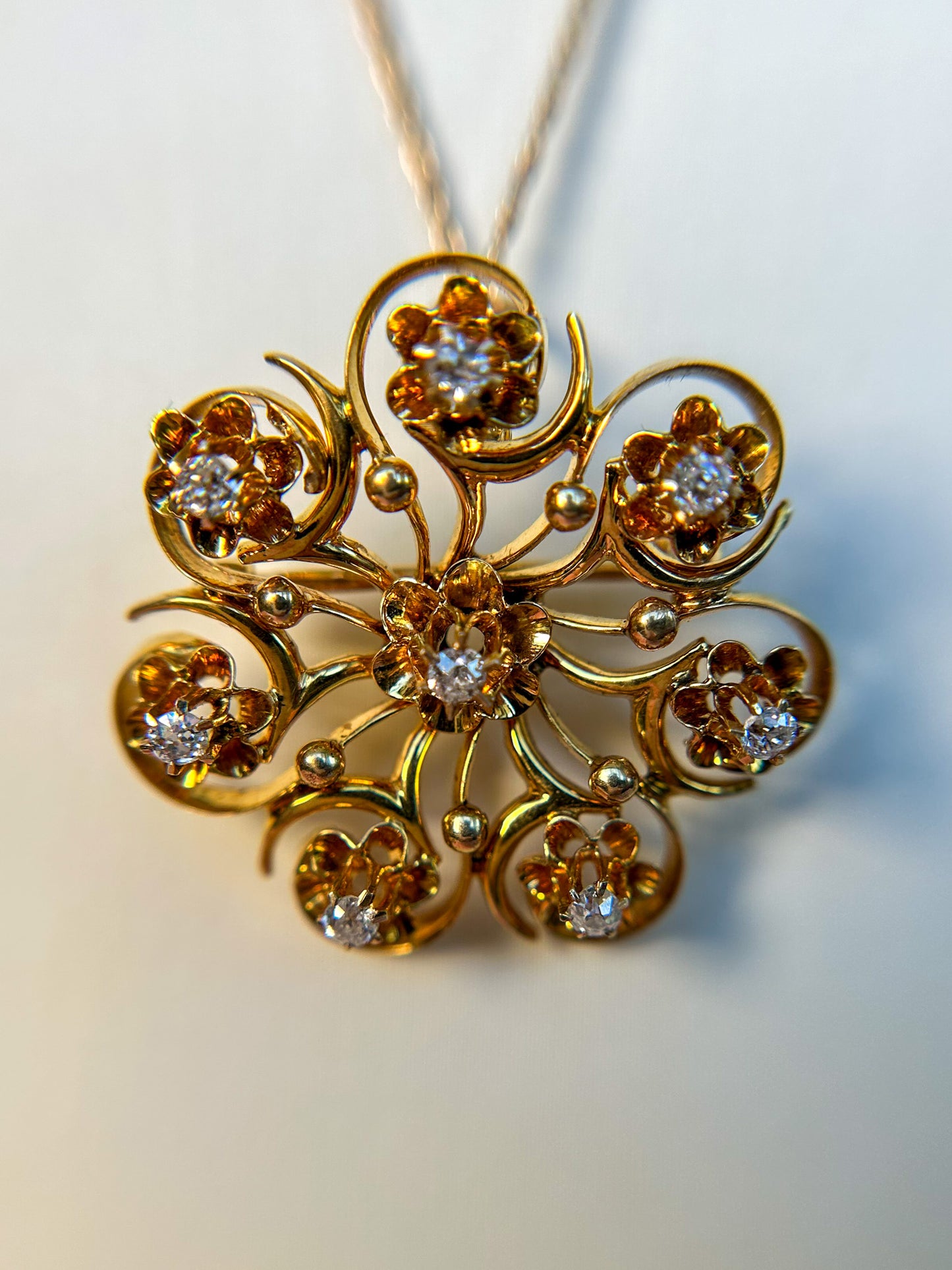 1930s Diamond & Gold Pin/Pendant