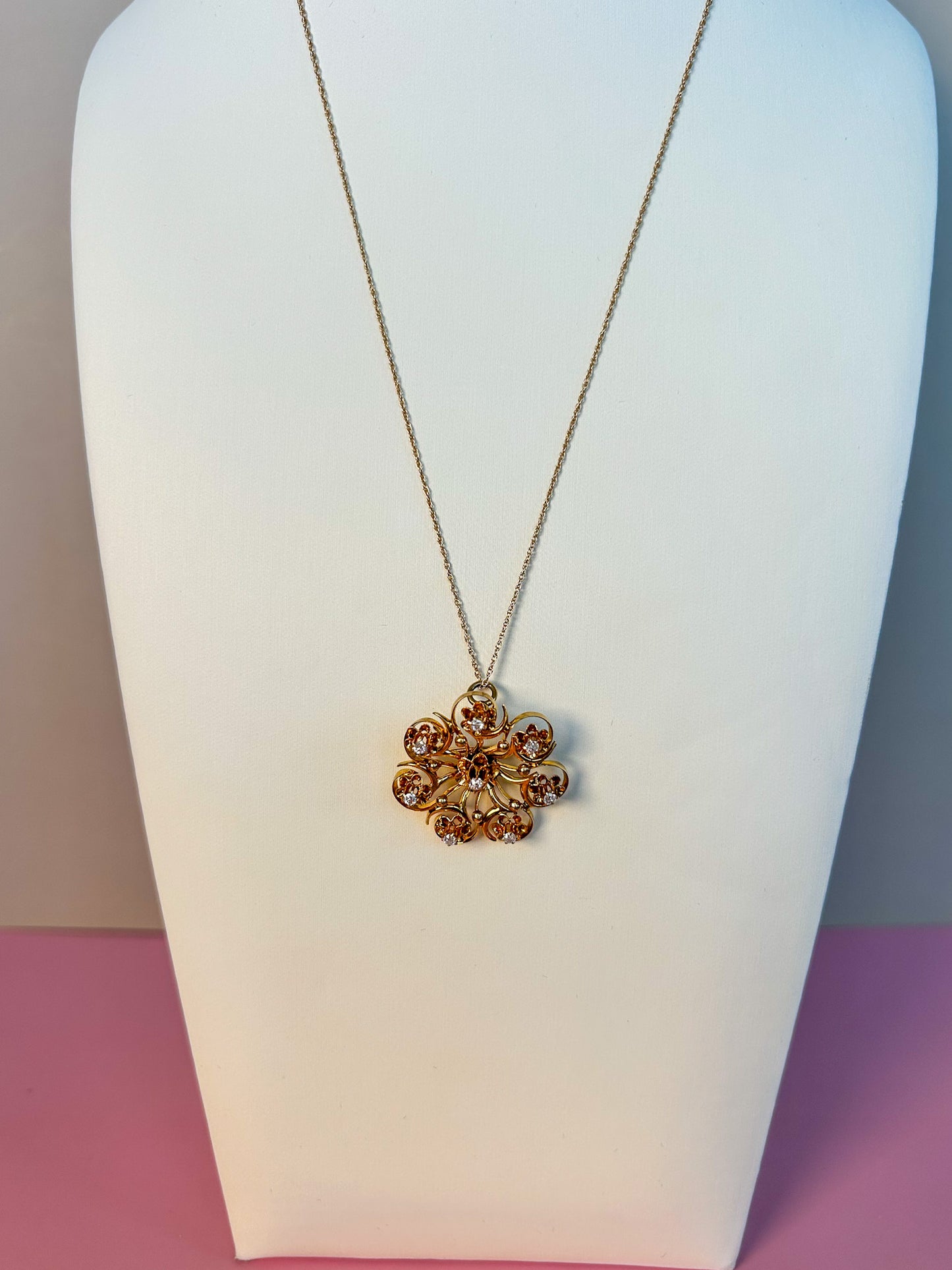 1930s Diamond & Gold Pin/Pendant