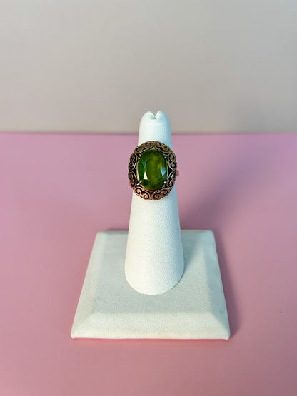 1950s 14k Gold & Peridot Ring