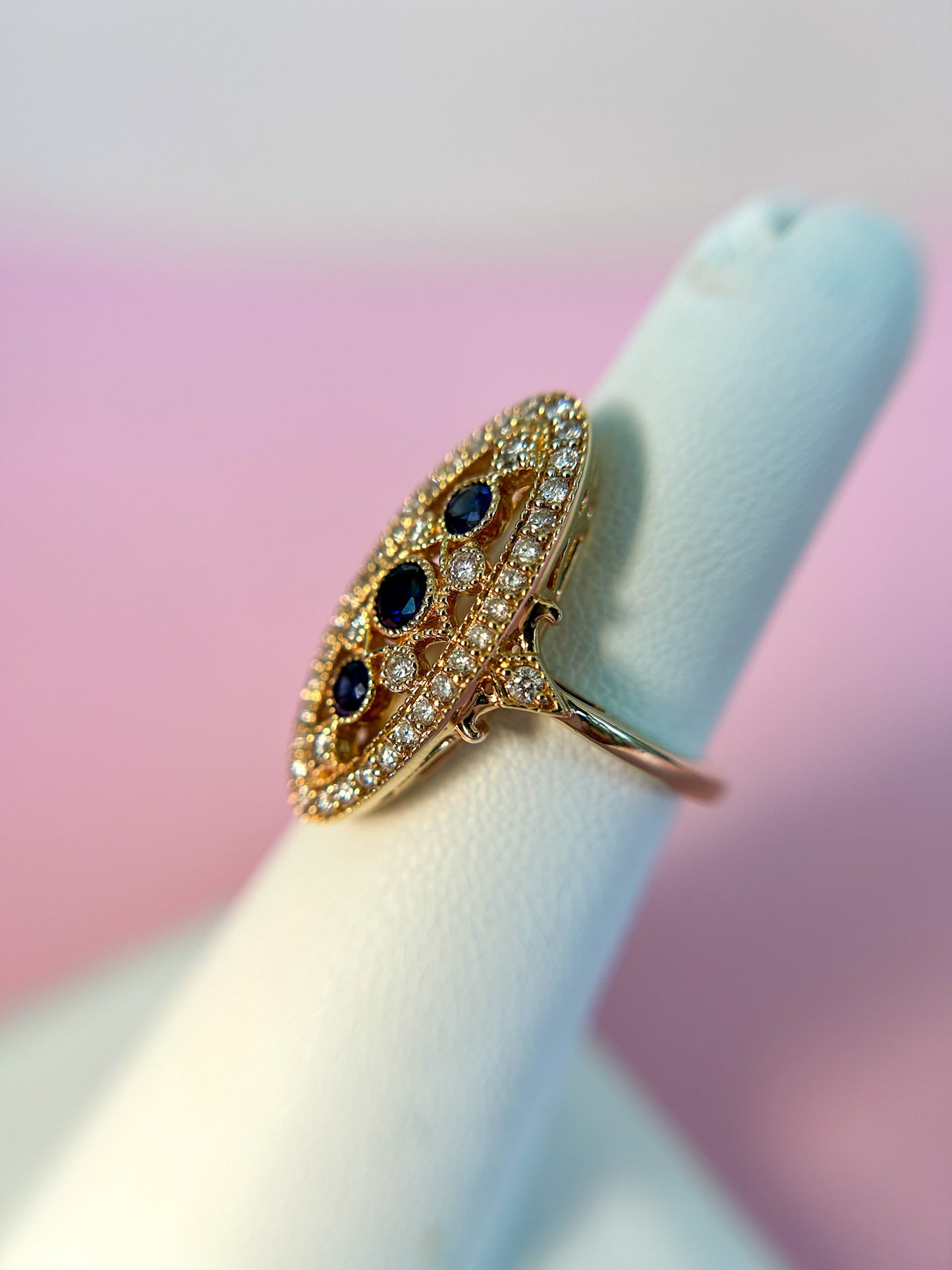 1950s Sapphire & Diamond Ring