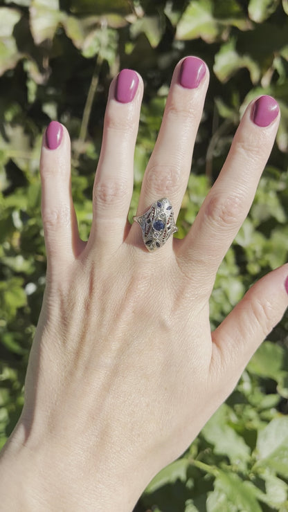 1920s Diamond & Sapphire Ring